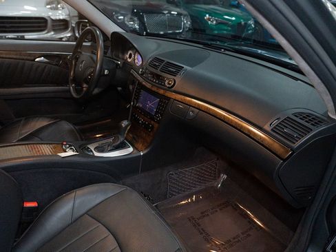 Used 2005 Mercedes-Benz E 55 AMG Sedan image 41