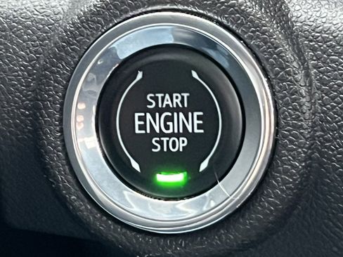 Used 2023 Chevrolet TrailBlazer ACTIV w/ Sun and Liftgate Package image 28