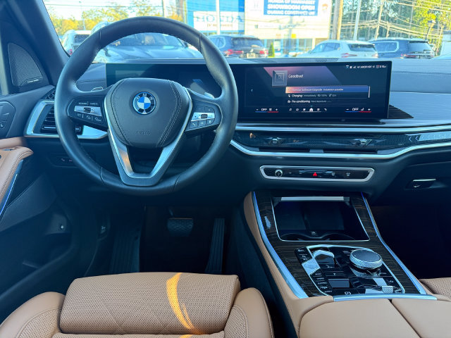 Certified 2024 BMW X5 xDrive50e w/ Premium Package AWD/4WD image 14