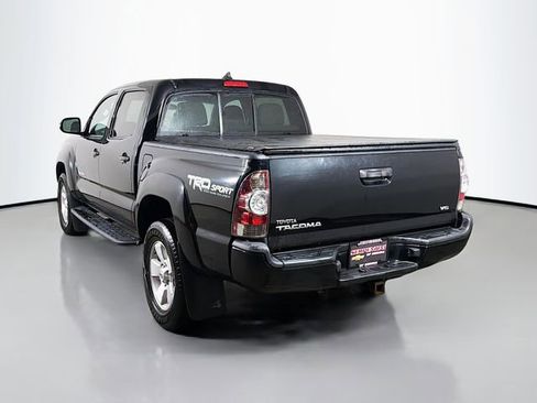 Used 2015 Toyota Tacoma Base TRD SPORT w/ TRD Sport Package image 8