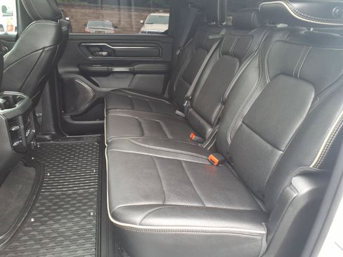 Used 2022 RAM 1500 Limited AWD/4WD image 14