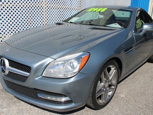 Used 2013 Mercedes-Benz SLK 250 image 14