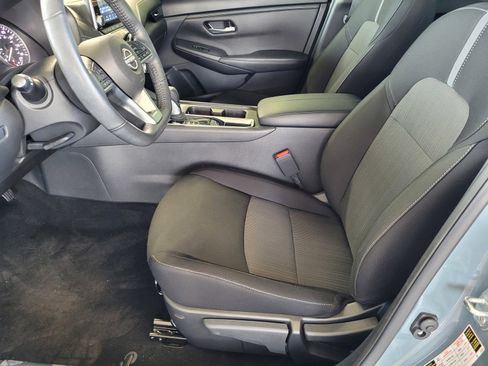 Certified 2025 Nissan Sentra SV w/ All-Weather Package FWD image 18