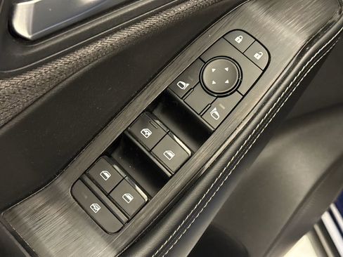 Used 2022 Nissan Rogue SV image 19