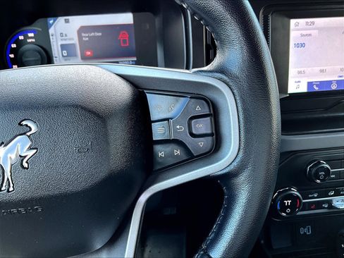 Used 2023 Ford Bronco Black Diamond w/ Sasquatch Package image 24