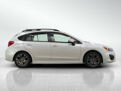 Used 2014 Subaru Impreza 2.0i Sport Premium AWD/4WD image 6