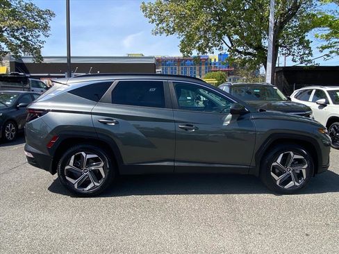 Used 2022 Hyundai Tucson SEL w/ Convenience Package image 2