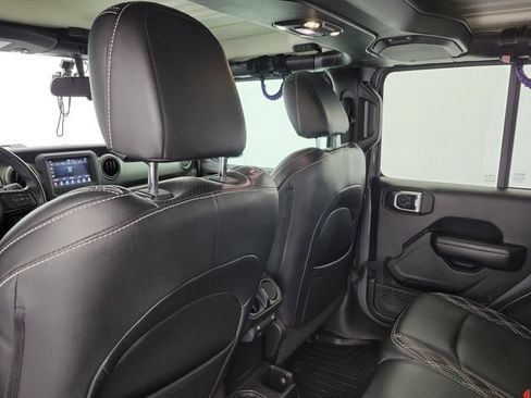 Used 2019 Jeep Wrangler Unlimited Sport S AWD/4WD image 11