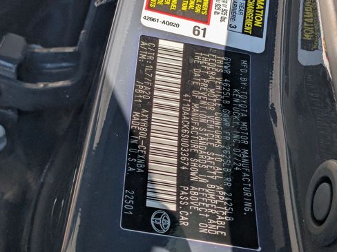 Used 2025 Toyota Camry LE FWD image 33