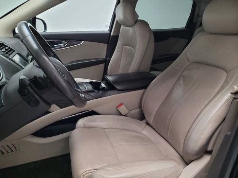 Used 2017 Lincoln MKX Reserve image 17