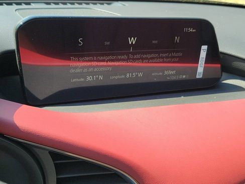 New 2026 MAZDA MAZDA3 2.5 S Hatchback w/ Premium Pkg FWD image 29