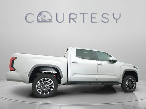 New 2025 Toyota Tundra Limited AWD/4WD image 14