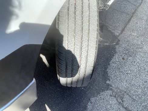 Used 2013 Ford F150 XL w/ Mid Equipment Group image 16