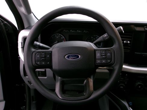 Used 2023 Ford F250 XLT w/ 360-Degree Camera Package image 6