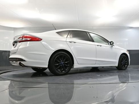 Used 2017 Ford Fusion SE image 47