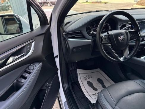 Used 2022 Buick Enclave Essence w/ LPO, Floor Liner Package image 37