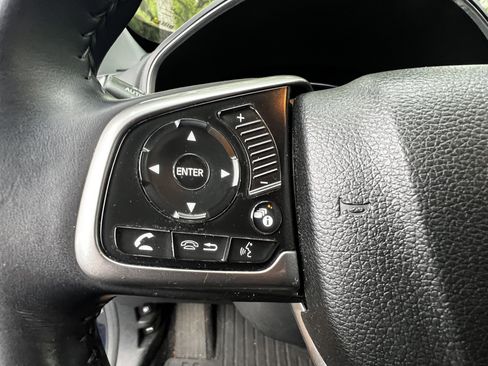 Used 2017 Honda CR-V Touring image 19