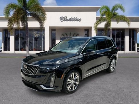 Used 2023 Cadillac XT6 Premium Luxury FWD image 1