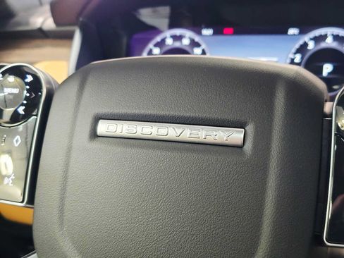 Used 2020 Land Rover Discovery HSE Luxury AWD/4WD image 22
