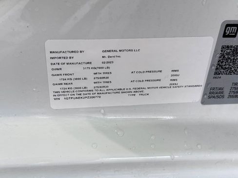 Certified 2023 GMC Sierra 1500 Pro w/ Graphite Edition AWD/4WD image 6
