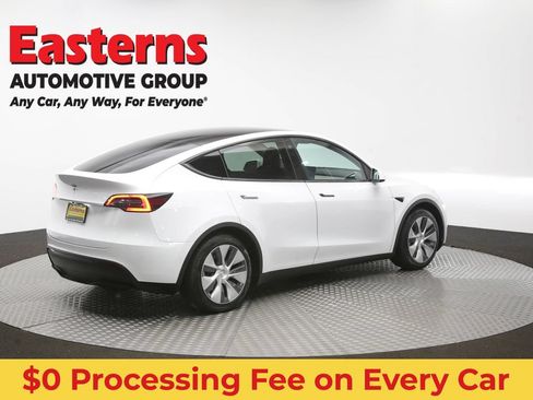 Used 2022 Tesla Model Y Long Range AWD/4WD image 36