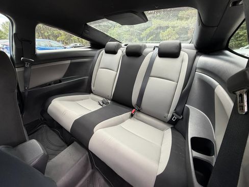 Used 2017 Honda Civic LX image 9