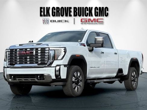 New 2026 GMC Sierra 3500 Denali w/ Denali Reserve Package image 8