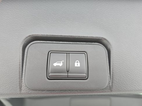 Certified 2023 Nissan Rogue SL w/ SL Premium Package AWD/4WD image 13