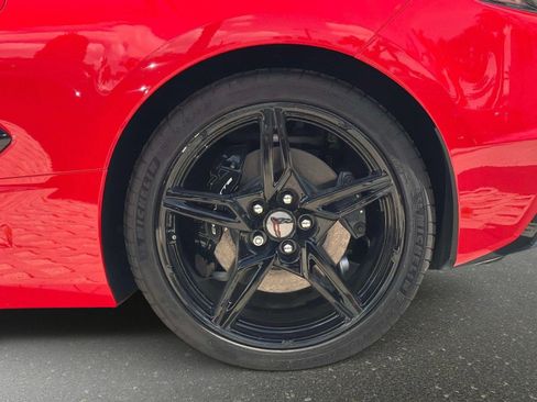 Used 2025 Chevrolet Corvette Stingray Preferred Cpe w/ Battery Protection Package RWD image 14