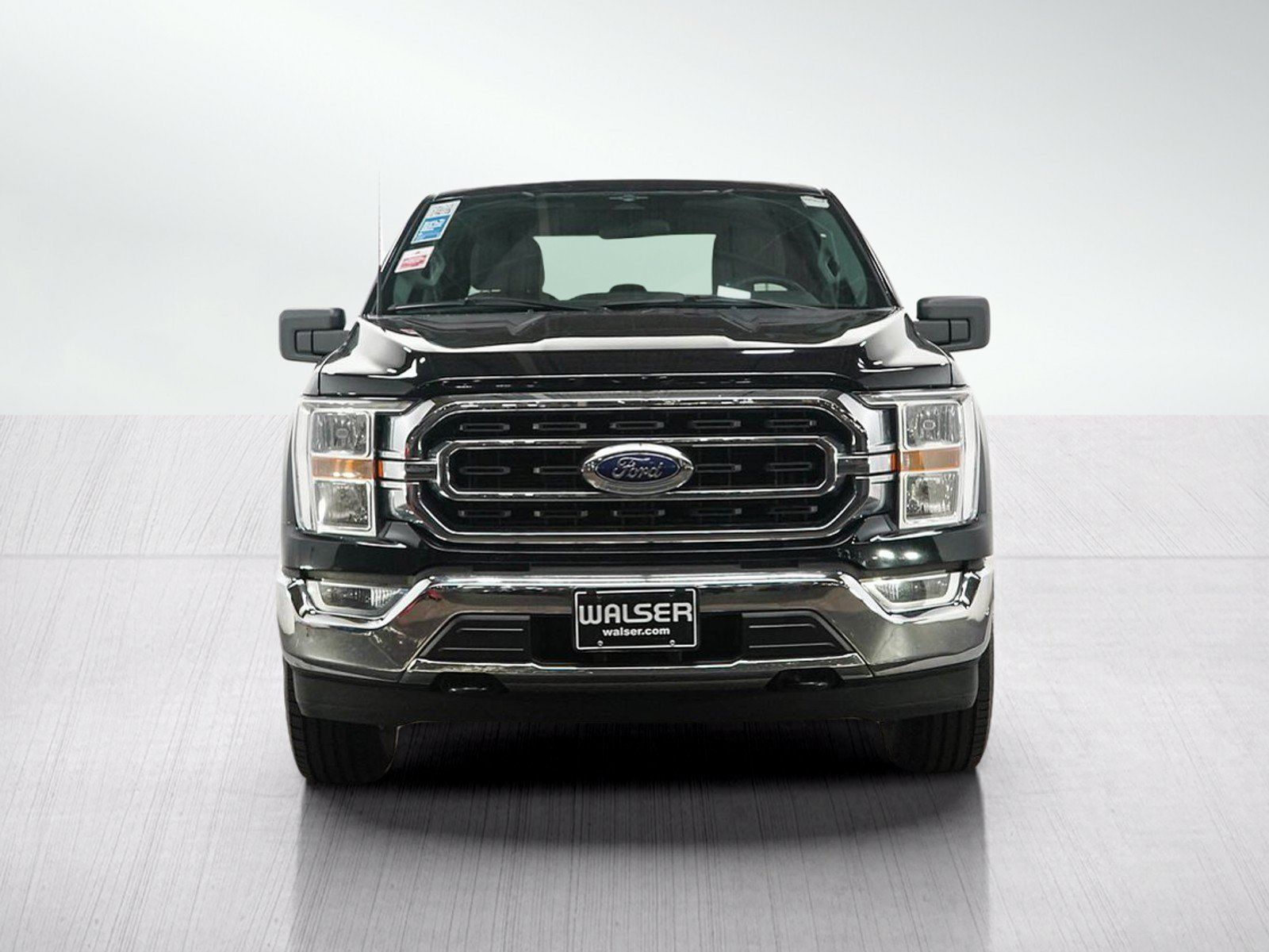 Used 2023 Ford F150 XLT w/ XTR Package AWD/4WD image 8