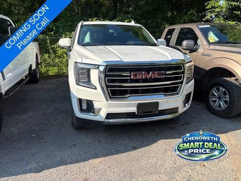 Used 2021 GMC Yukon SLT w/ SLT Premium Package AWD/4WD image 5