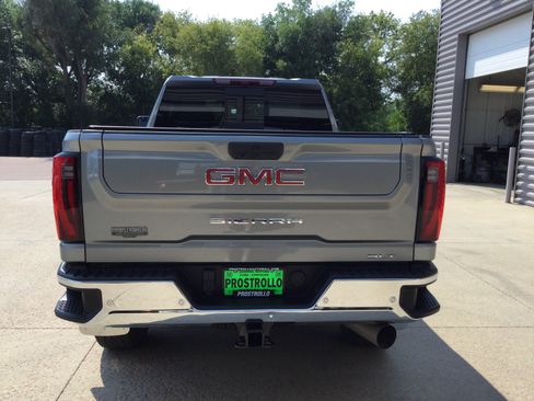 Used 2024 GMC Sierra 3500 SLT w/ SLT Premium Package AWD/4WD image 6