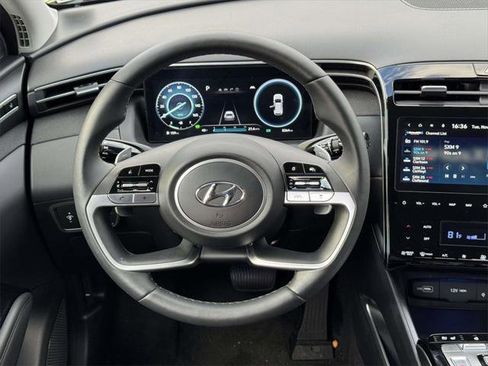 Certified 2024 Hyundai Tucson Limited image 13