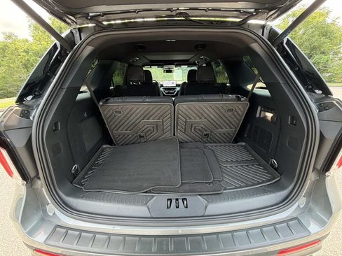 Used 2025 Ford Explorer ST w/ Sun And Sound Package AWD/4WD image 13