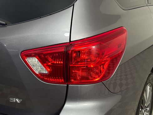 Used 2019 Nissan Pathfinder SV w/ Cargo Package FWD image 34