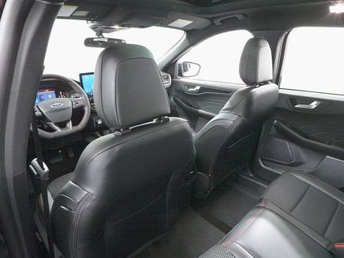 Used 2025 Ford Escape ST-Line Select w/ Tech Pack #1 image 25