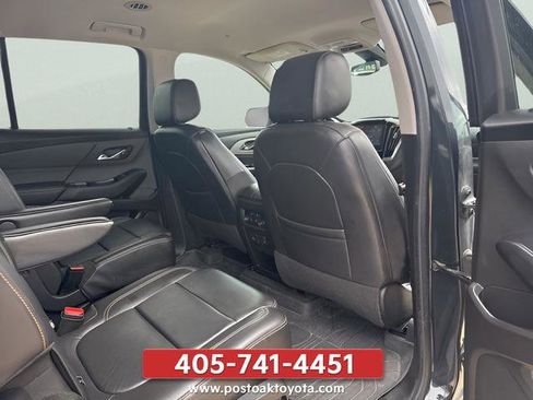 Used 2021 Chevrolet Traverse RS FWD image 25