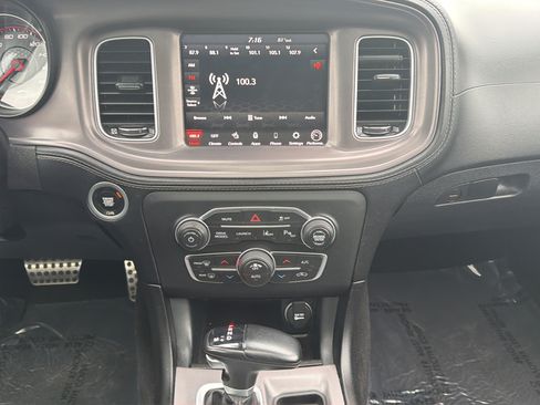 Used 2023 Dodge Charger Scat Pack w/ Plus Group RWD image 5