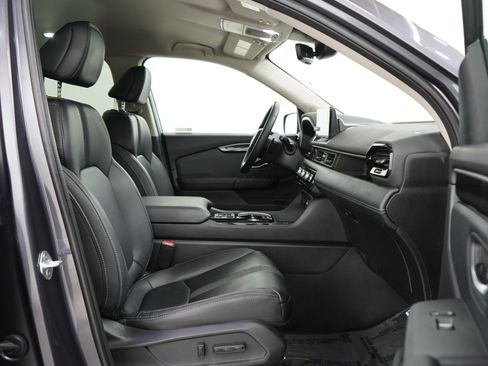 Used 2023 Honda Pilot EX-L image 11