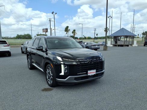 Used 2023 Hyundai Palisade Limited image 2