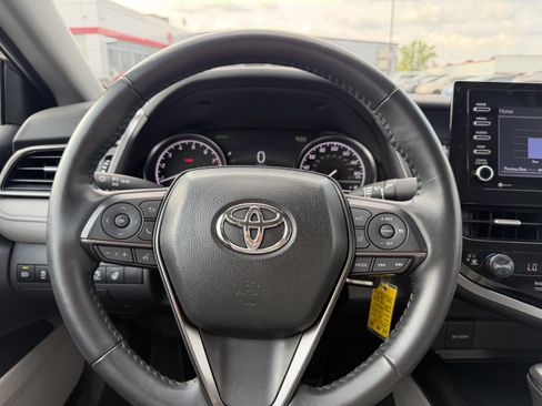 Used 2024 Toyota Camry SE w/ Cold Weather Package AWD/4WD image 14
