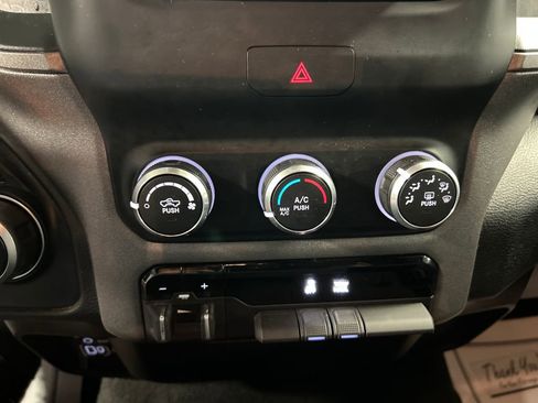 Used 2023 RAM 1500 Tradesman AWD/4WD image 19