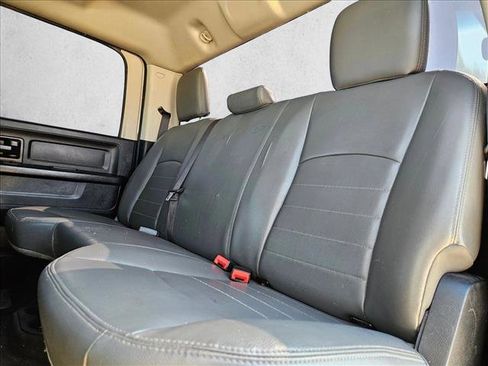 Used 2017 RAM 3500 Tradesman RWD image 16