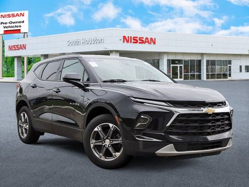 Used 2024 Chevrolet Blazer LT w/ Convenience Package FWD image 1