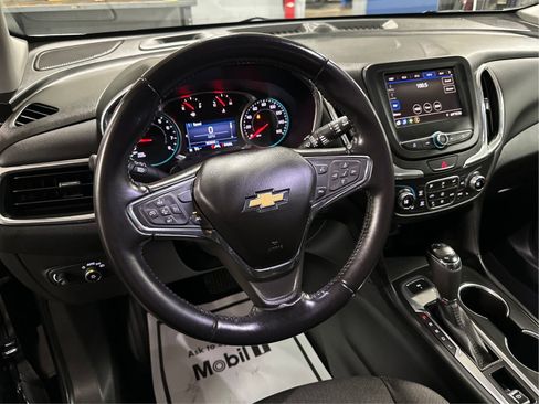 Used 2021 Chevrolet Equinox LT AWD/4WD image 18