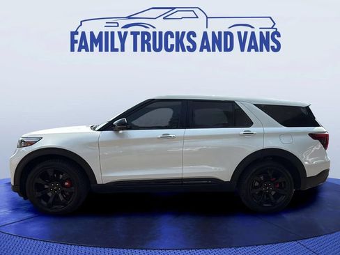 Used 2022 Ford Explorer ST w/ Equipment Group 401A AWD/4WD image 2
