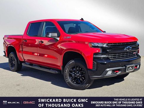 Used 2019 Chevrolet Silverado 1500 LT Trail Boss image 1