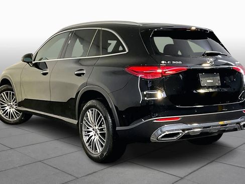 New 2026 Mercedes-Benz GLC 300 4MATIC image 3