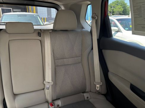 Used 2025 Nissan Rogue SV AWD/4WD image 42