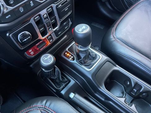 New 2026 Jeep Wrangler Unlimited Rubicon AWD/4WD image 30